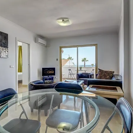 Apartamento Calabella 아파트 *